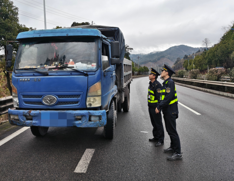 9f5498f95dda3b7efad1d7c03544d00